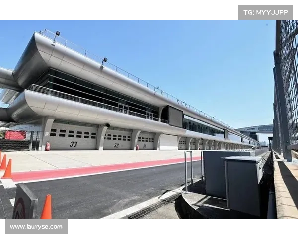 F1中国站重回赛历引发车迷热烈期待赛事盛况再度席卷上海 F1中国站重回赛历引发车迷热烈期待赛事盛况再度席卷上海