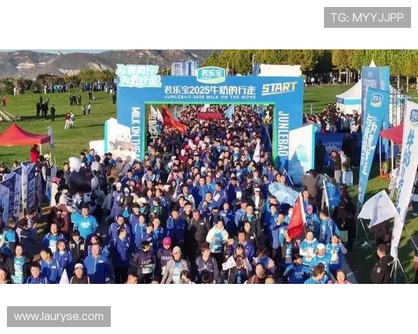 君乐宝2025石家庄马拉松河北跑者房博挑战个人PB感恩家乡石家庄的支持 君乐宝2025石家庄马拉松河北跑者房博挑战个人PB感恩家乡石家庄的支持