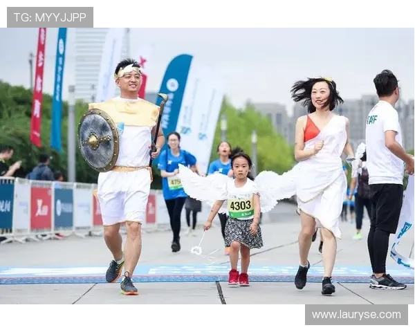 渣打上海10公里跑定档即将开启报名城市跑者迎来年度盛况盛典日