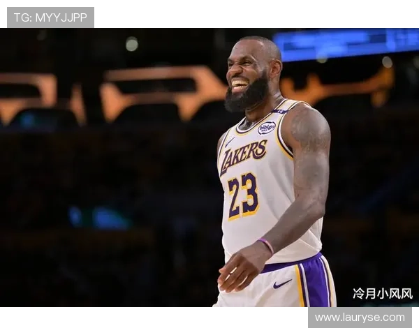 詹姆斯晒训练照展现满满斗志状态明显回升湖人新赛季再迎希望
